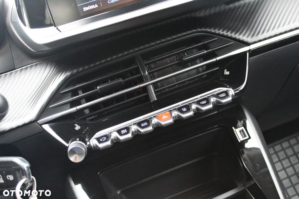 Peugeot 2008 1.2 PureTech Allure S&S - 15