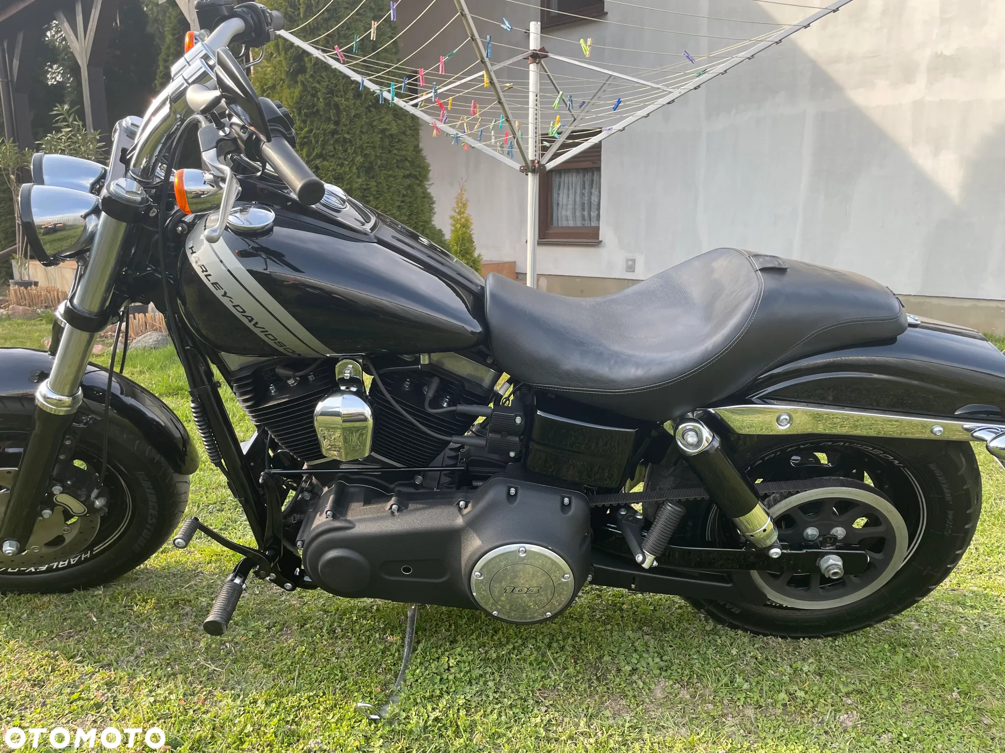 Harley-Davidson Dyna Fat Bob - 13
