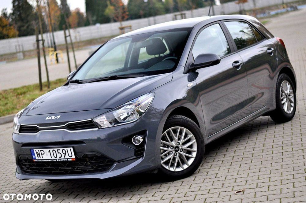 Kia Rio - 2