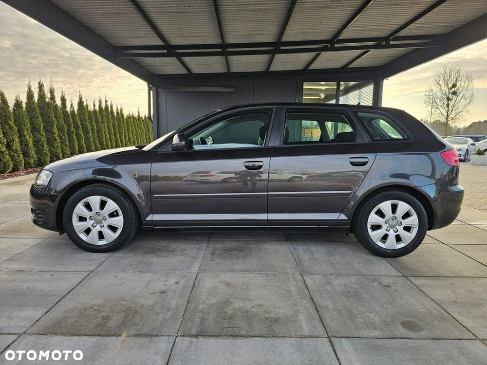 Audi A3 Sportback - 9