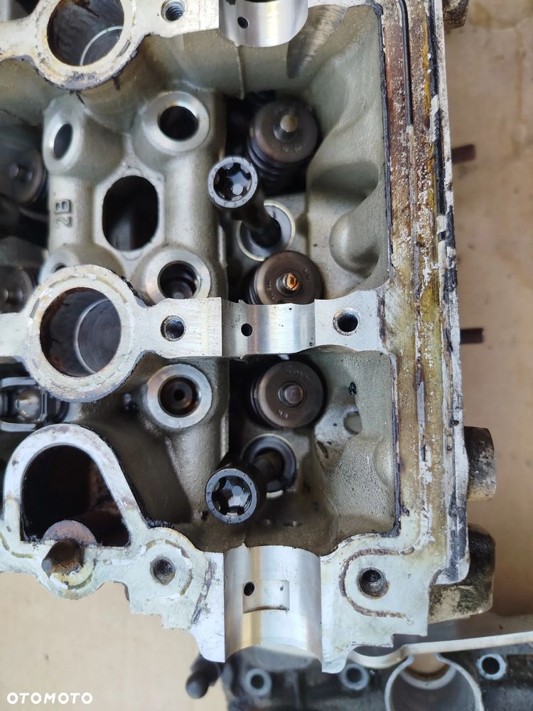 Audi A4 B8 1.8  2.0  TFSI głowica silnika po rozrządzie 06H103475G - 5