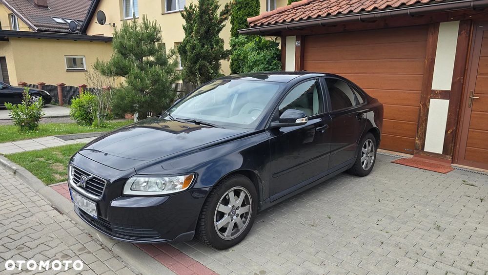 Volvo S40 1.8 Momentum - 4