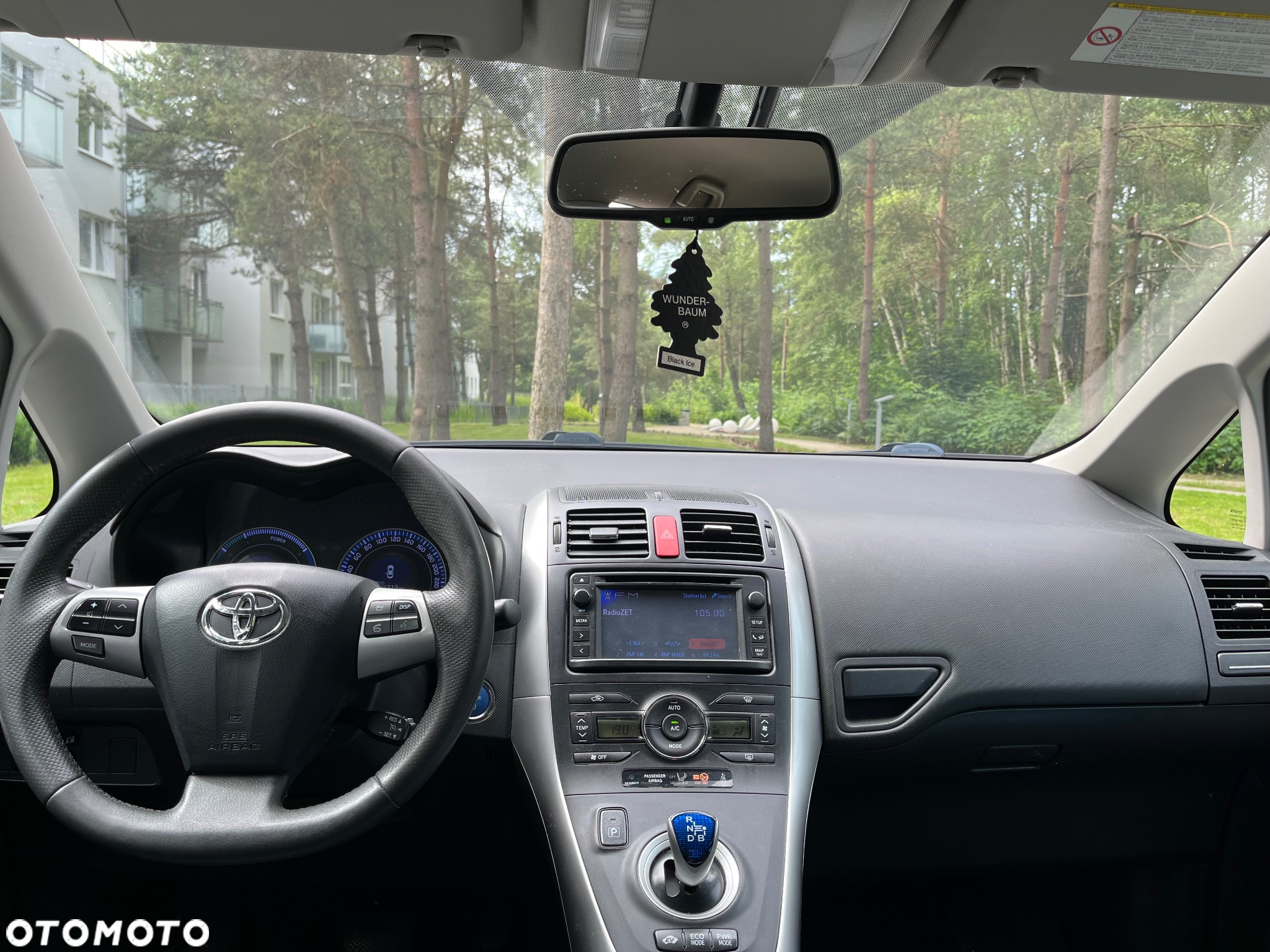 Toyota Auris 1.8 HSD Prestige - 11