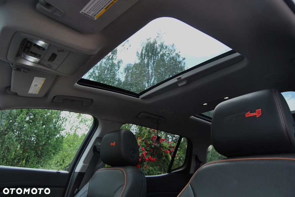 GMC Acadia - 13