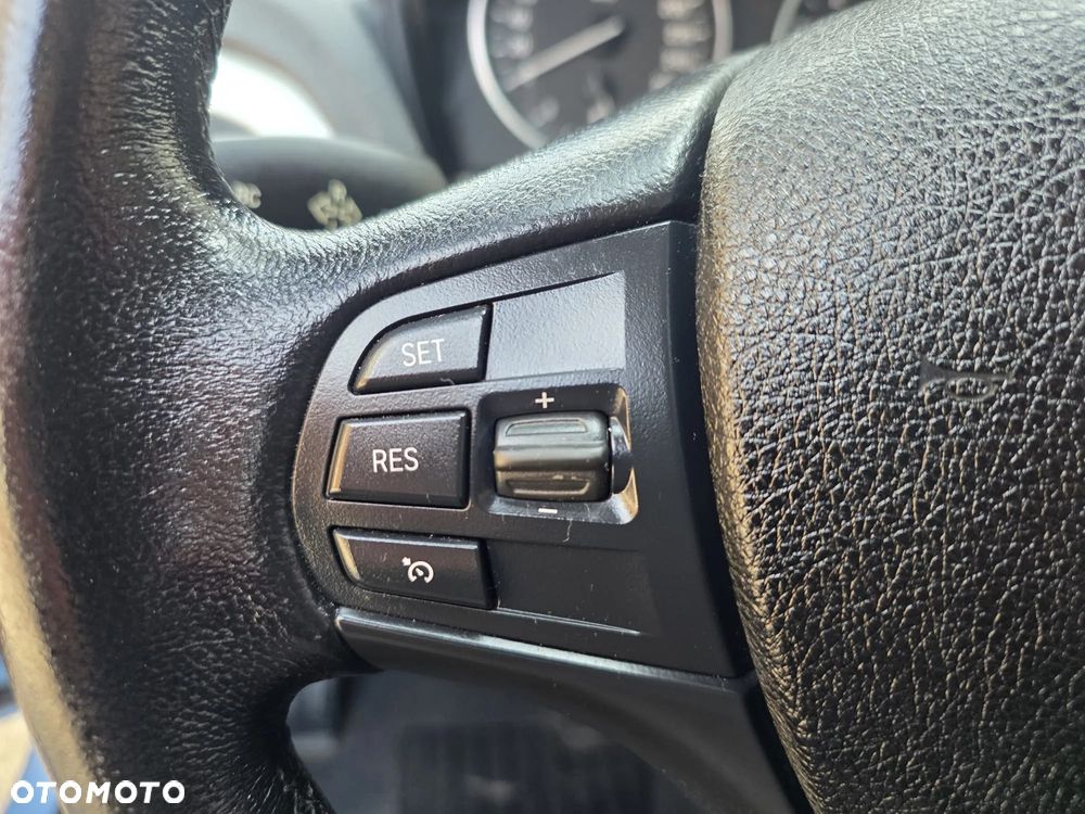 BMW Seria 1 116i - 18