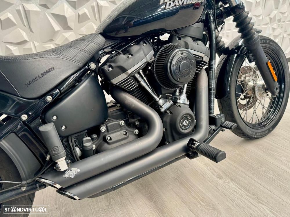 Harley-Davidson Softail FXBB Street Bob - 9