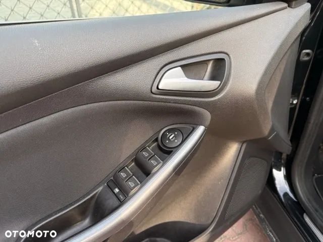 Ford Focus 1.0 EcoBoost Trend - 15
