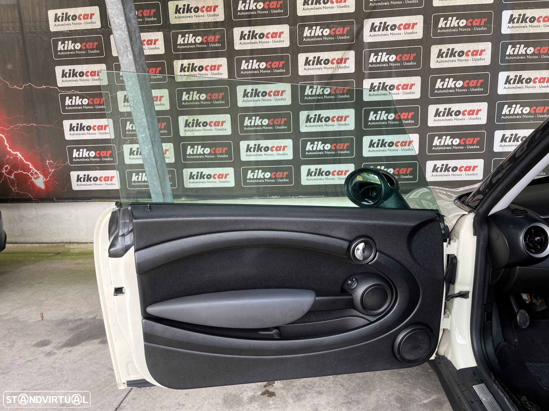 MINI Clubman Cooper D - 12