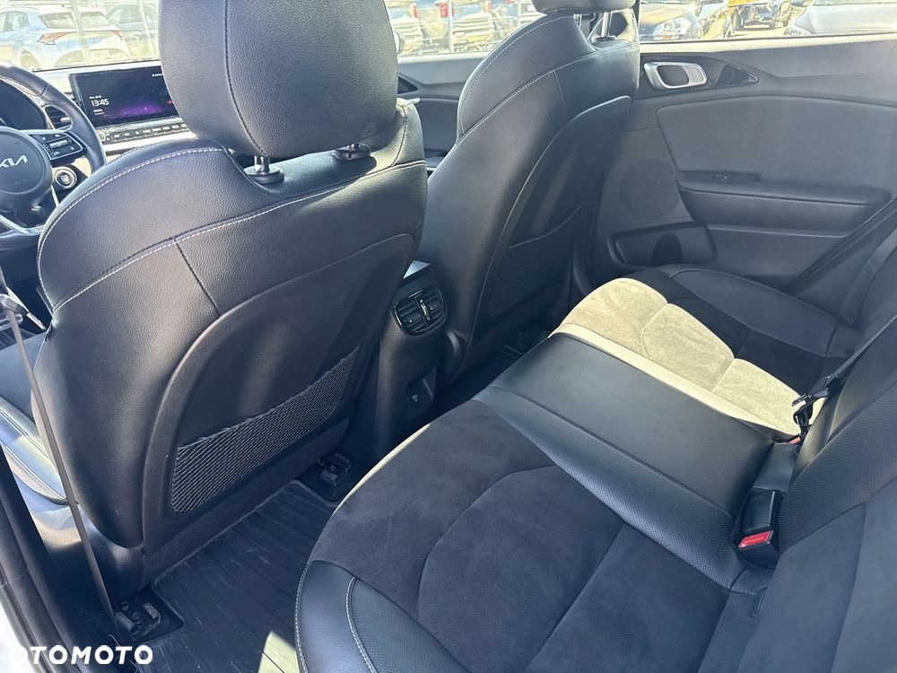 Kia XCeed 1.5 T-GDI GT-Line DCT - 32