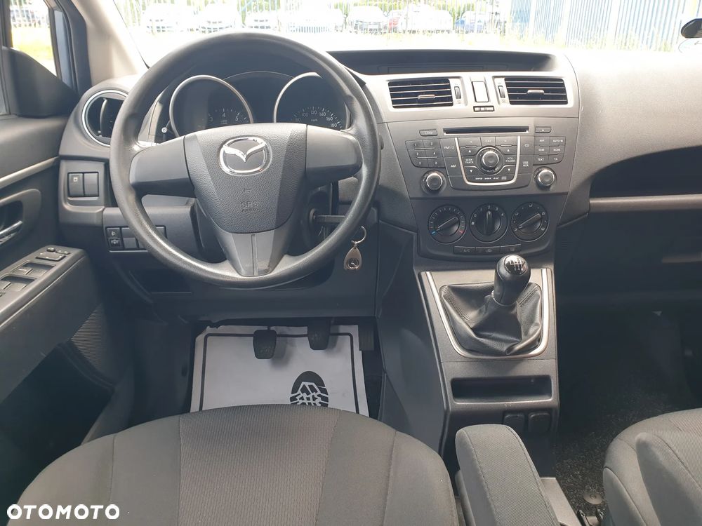 Mazda 5 - 13