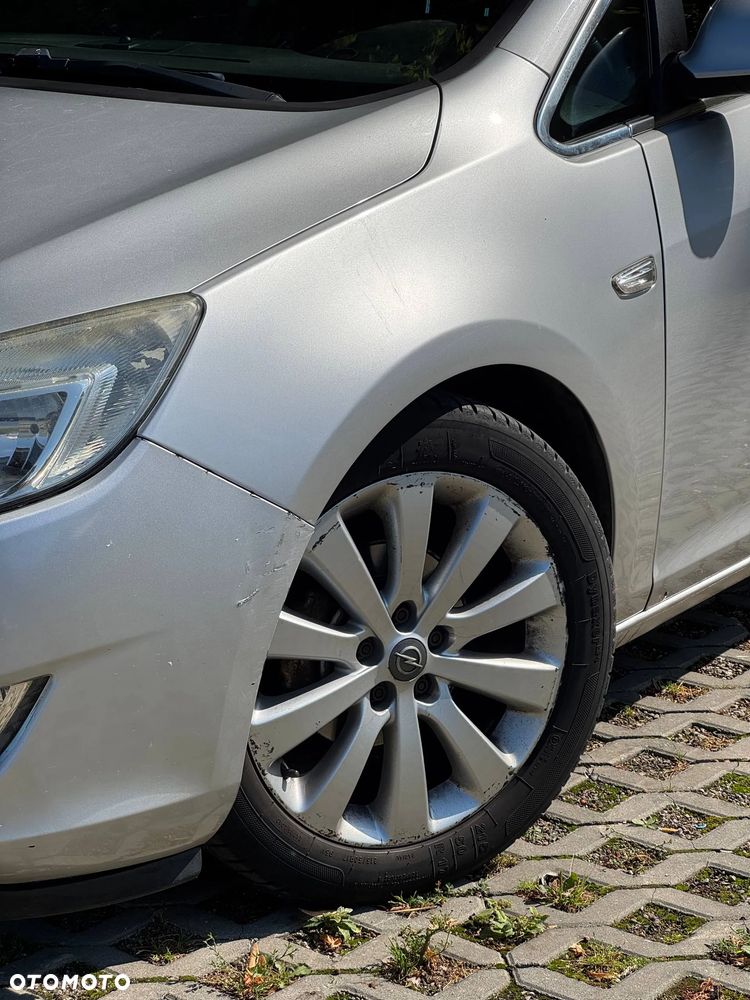 Opel Astra 1.4 Turbo - 9