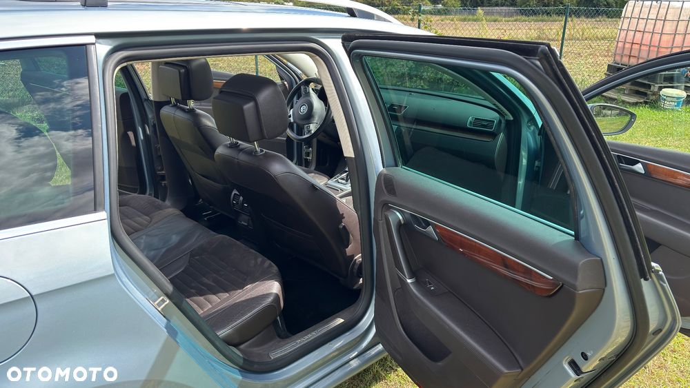 Volkswagen Passat 2.0 TDI Highline DSG - 6