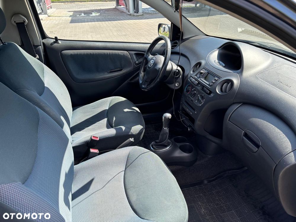 Toyota Yaris 1.4 D-4D Luna - 7