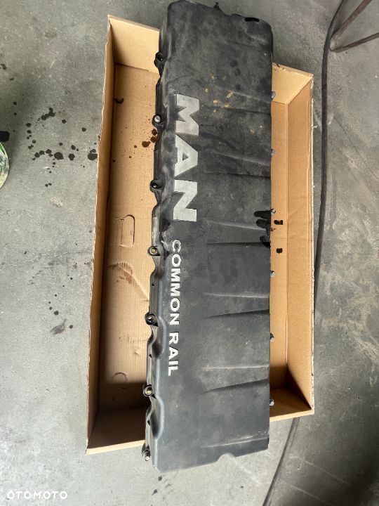 Osłona Głowicy MAN TGX Euro 6 LF56 - 1