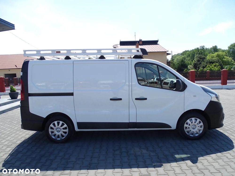 Nissan NV300 - 4