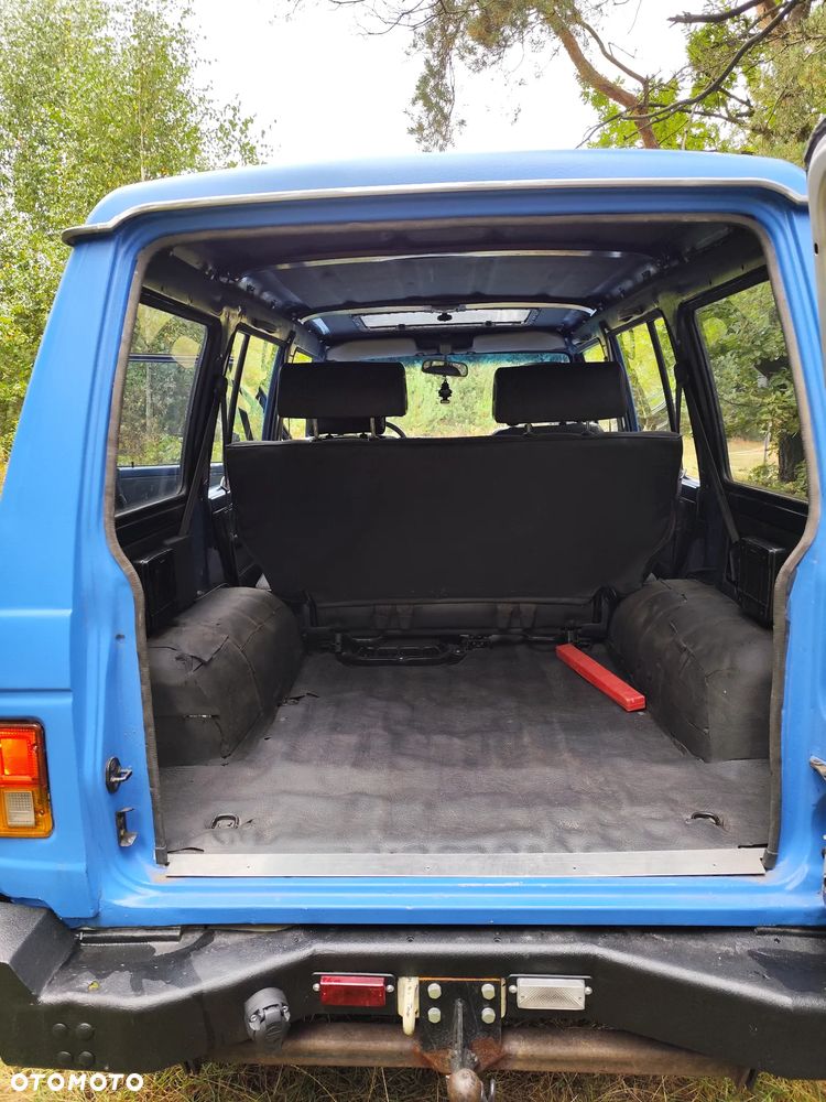 Mitsubishi Pajero - 21