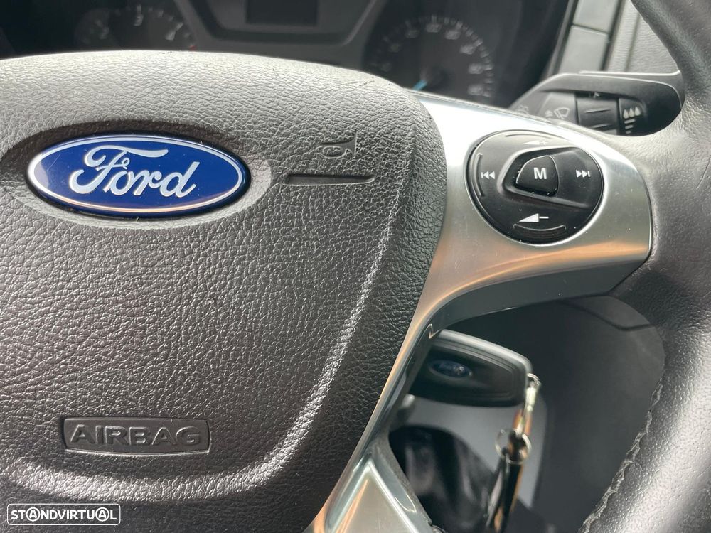 Ford Transit - 19