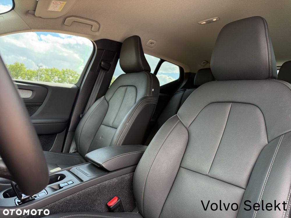 Volvo XC 40 B3 B DKG Core - 11