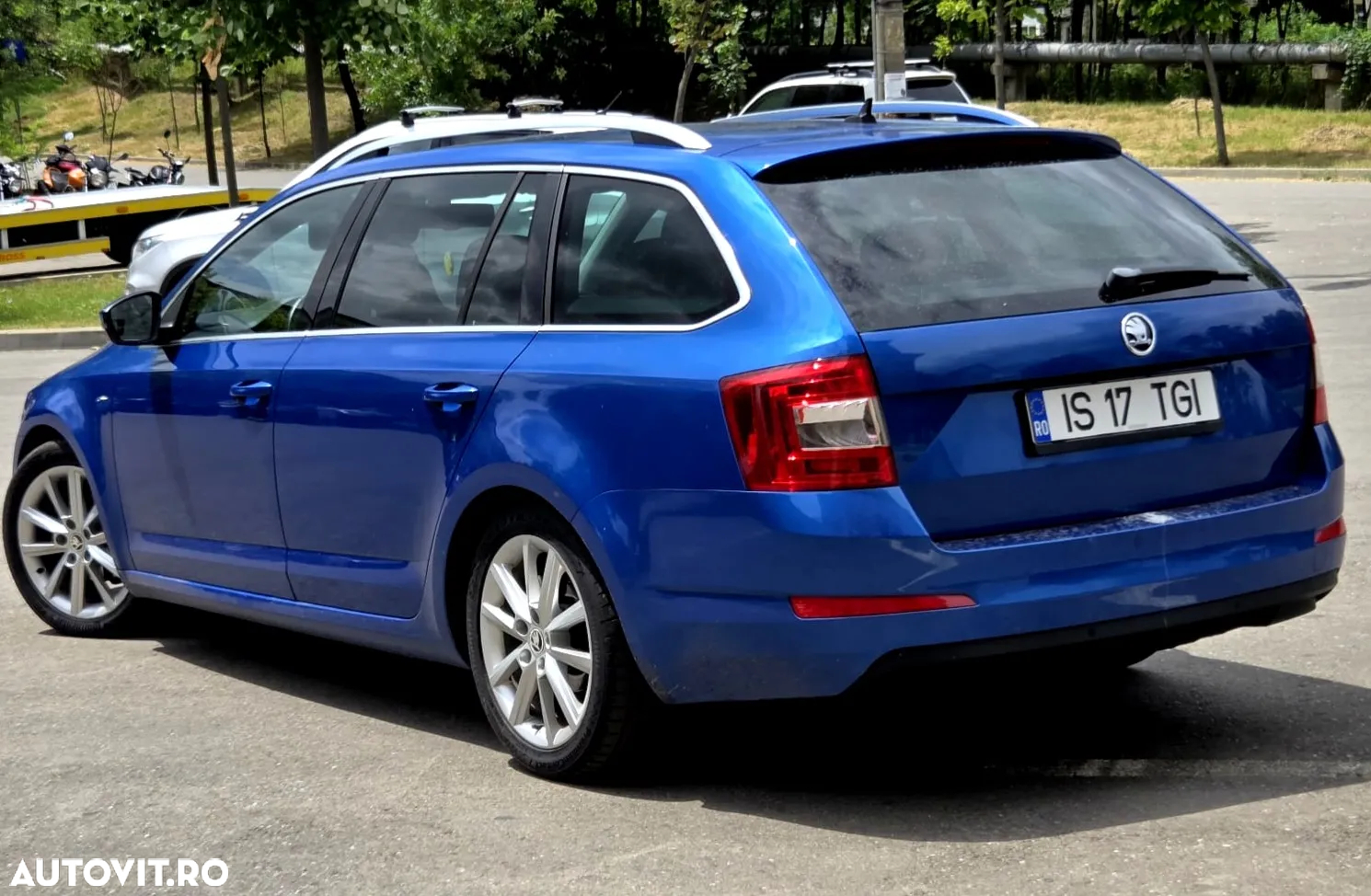 Skoda Octavia Combi Diesel 1.6 TDI DSG Style - 7