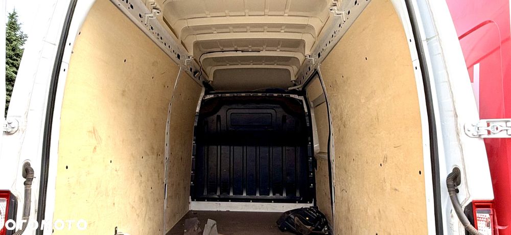 Renault Master - 15