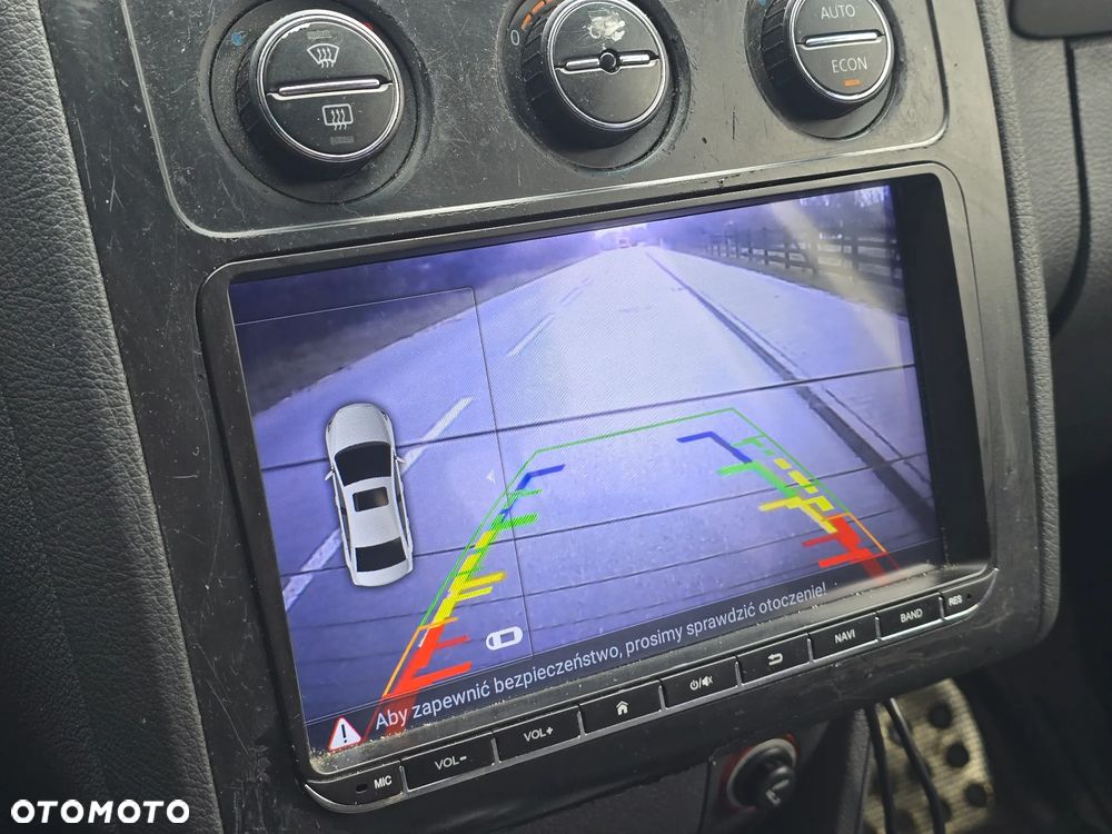 Volkswagen Touran 1.9 TDI - 7