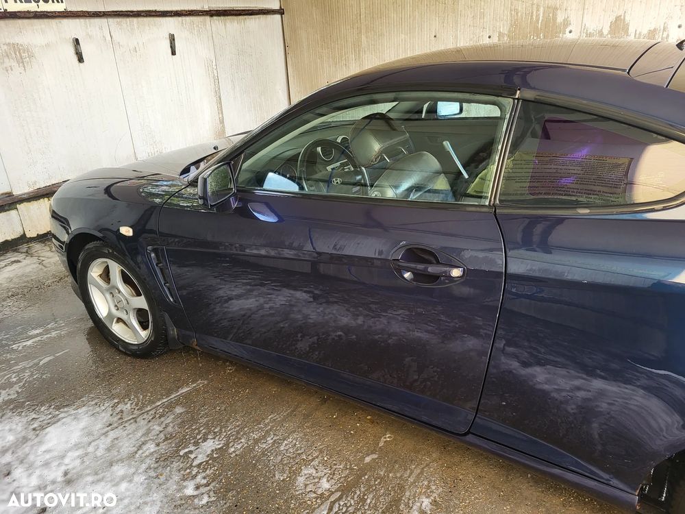 Hyundai Coupe - 5
