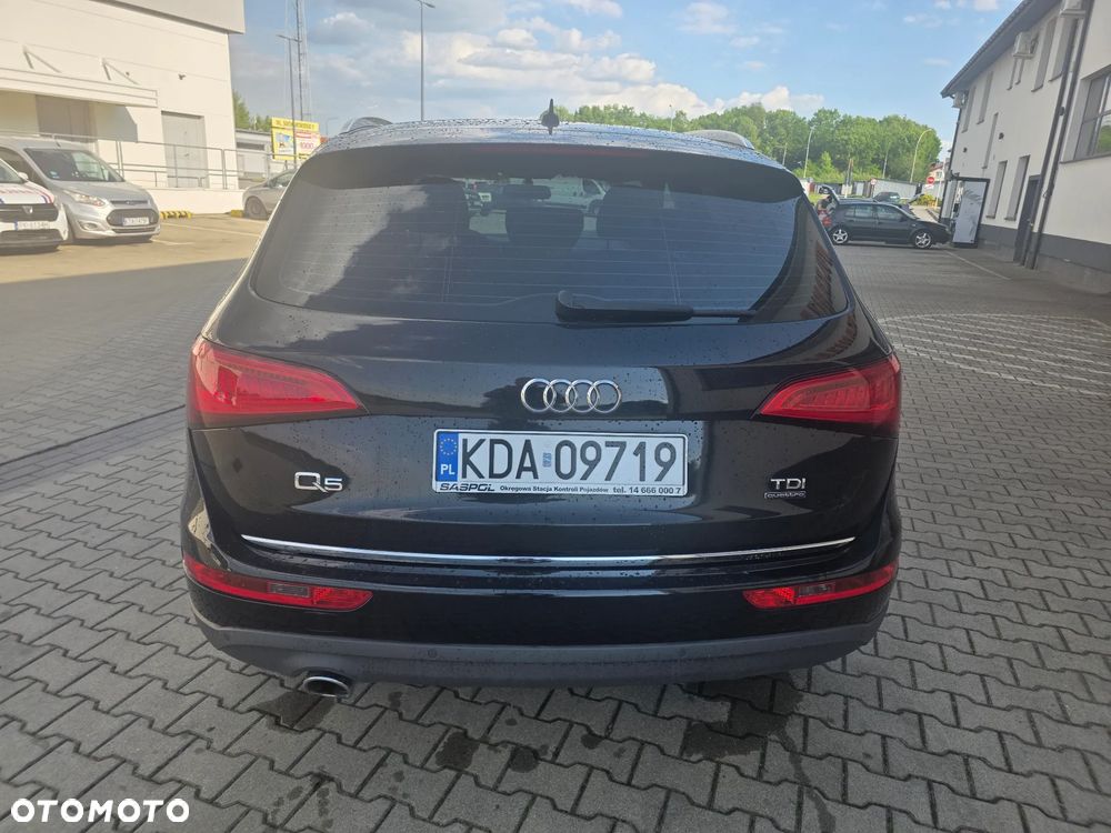 Audi Q5 2.0 TDI S tronic - 9