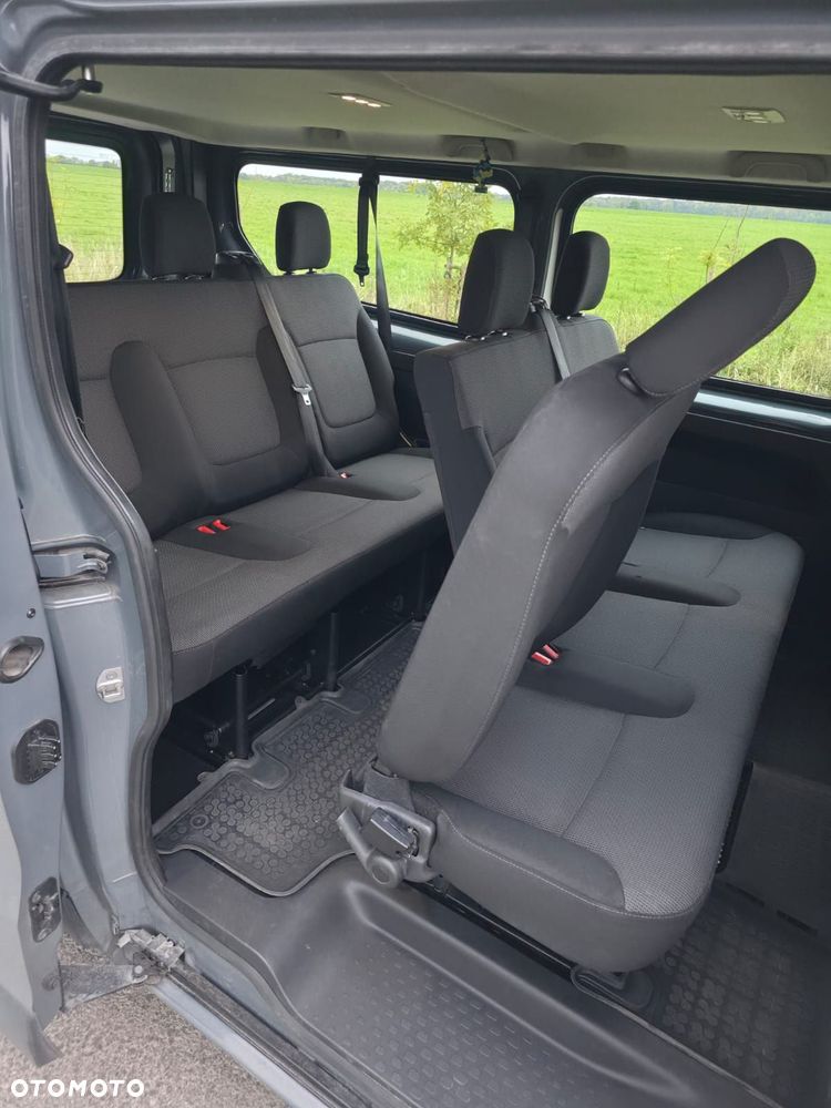 Renault Trafic - 11