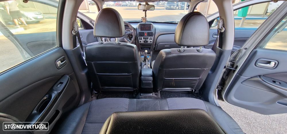 Nissan Almera 1.5 Sport - 15