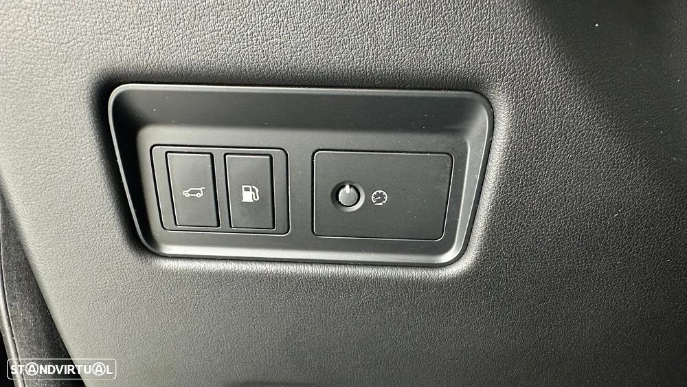 Jaguar F-Pace 2.0 P400e AWD R-Dynamic Black - 36