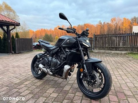 Yamaha MT - 4