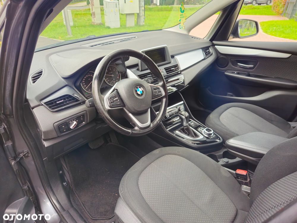 BMW Seria 2 216d Advantage - 9