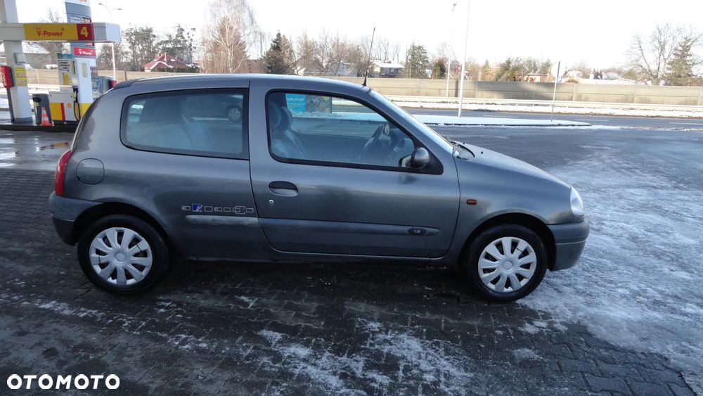 Renault Clio 1.2i MTV - 3