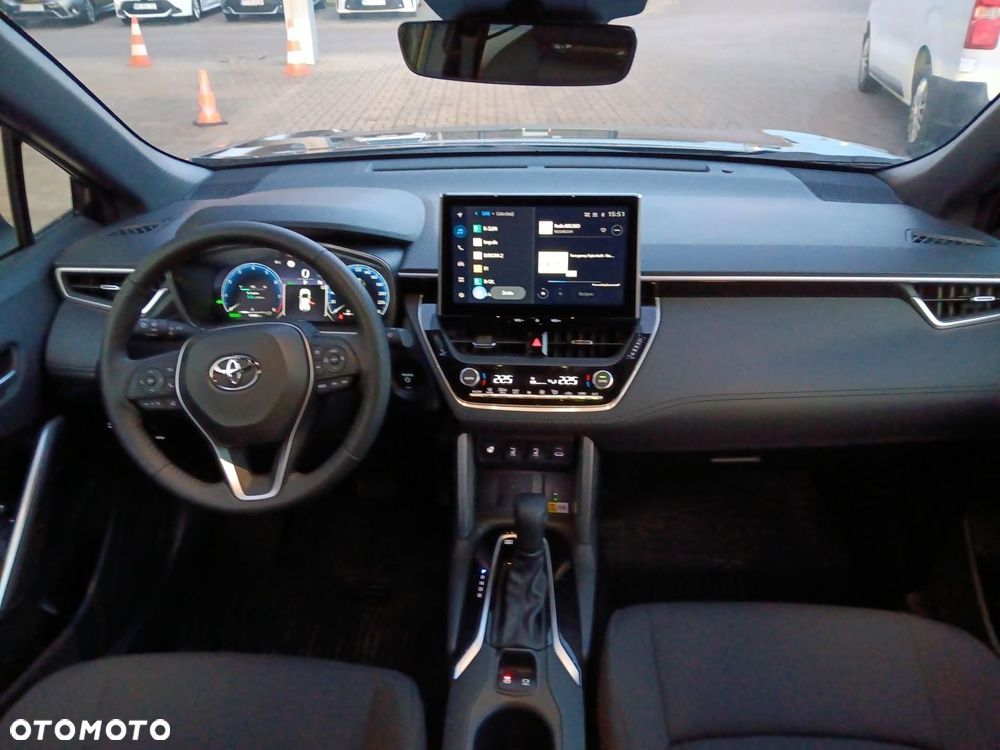 Toyota Corolla Cross - 9