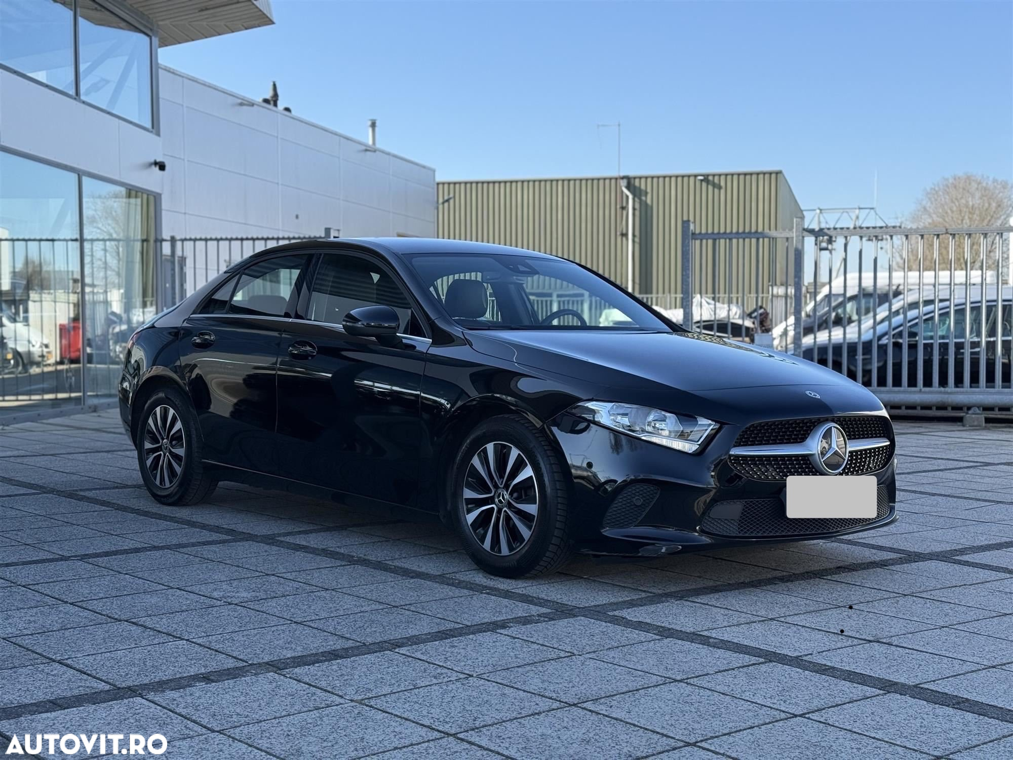 Mercedes-Benz A 180 d Sedan Aut. - 6