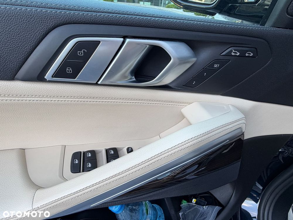 BMW X6 xDrive30d mHEV - 13