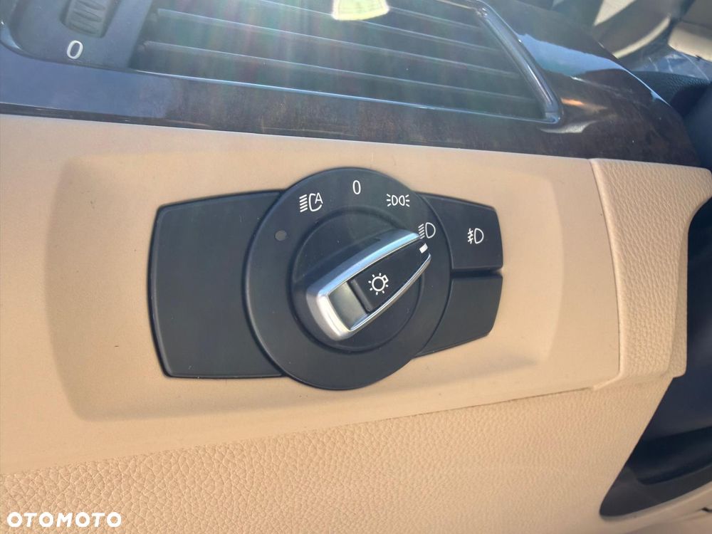 BMW Seria 3 328i - 19