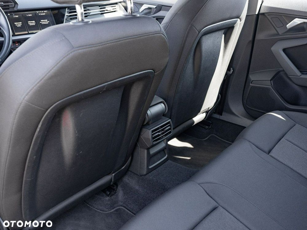 Audi A3 Sportback 30 TDI S tronic - 26