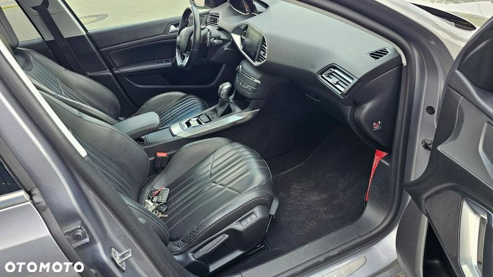 Peugeot 308 1.5 BlueHDi Allure Pack S&S EAT8 - 3