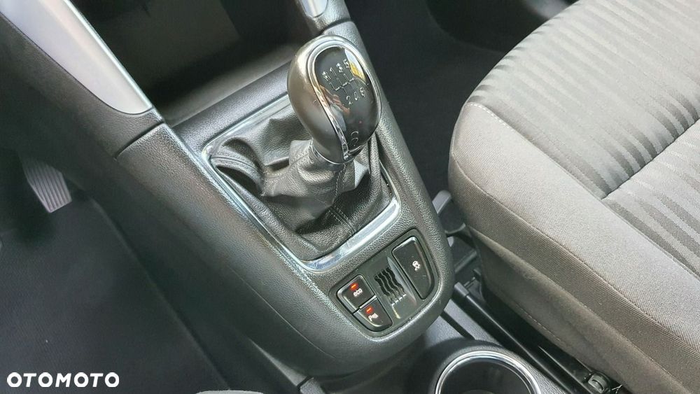 Opel Zafira - 28