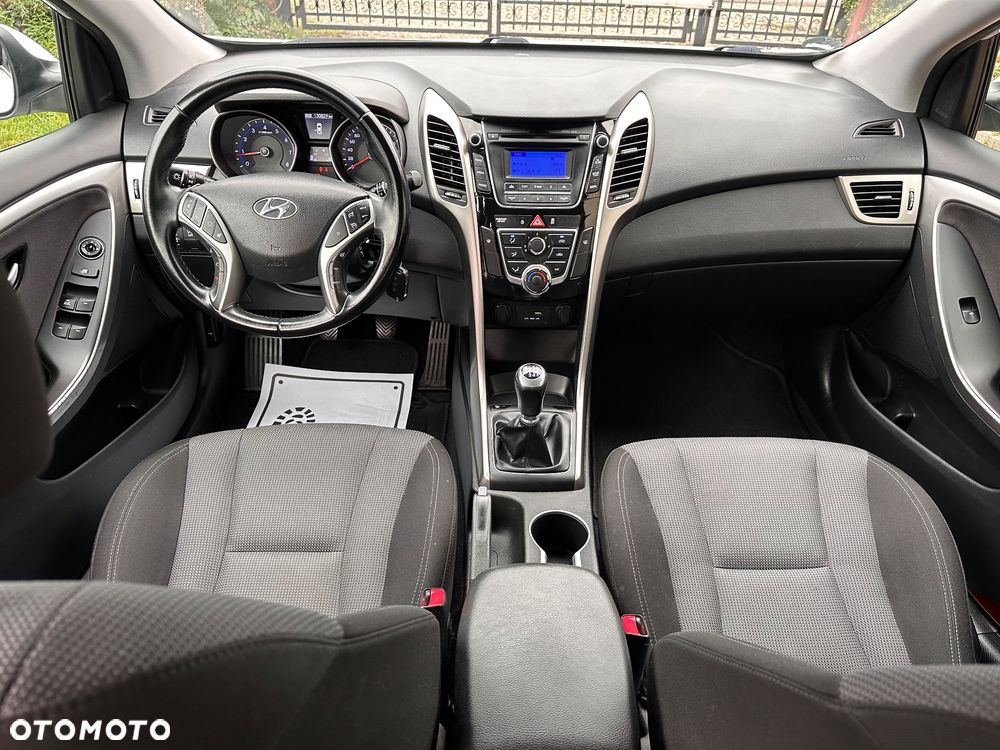 Hyundai i30 1.4 YES - 23