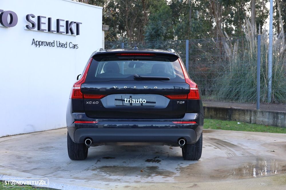Volvo XC 60 2.0 T8 PHEV Momentum Plus AWD - 3