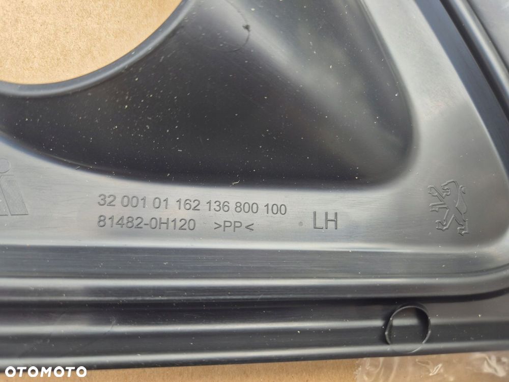 Peugeot 108 kratka halogenu lewa.OE.Nowa - 3
