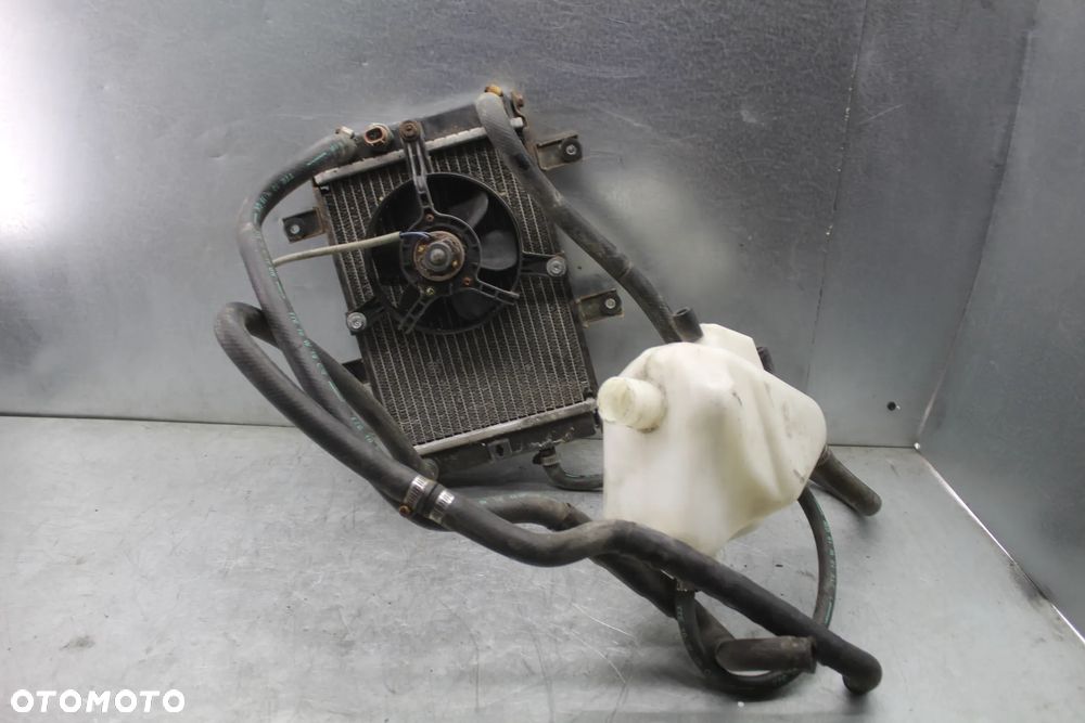 Sym GTS 125 Evo FI 09r Chłodnica wentylator zbiornik płynu