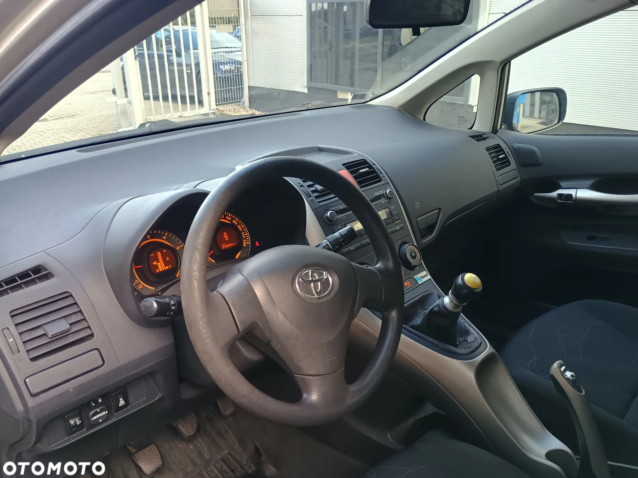 Toyota Auris 1.4 D-4D Luna - 5