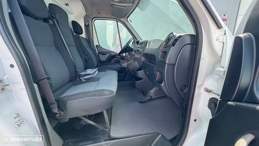 Renault Master 2.3 dCi C/ Cesto Elevatório - 35