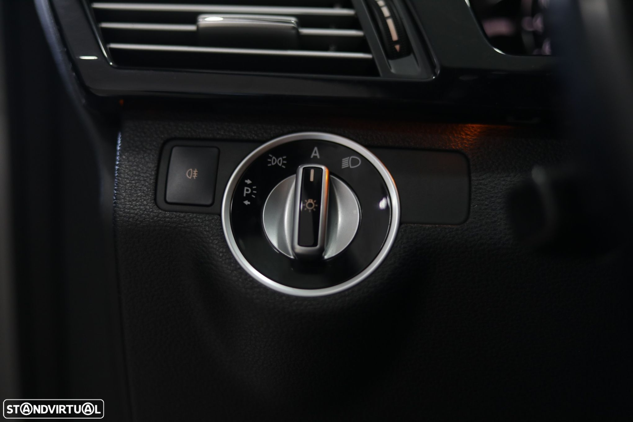 Mercedes-Benz E 250 CDi Avantgarde BE Auto. - 17