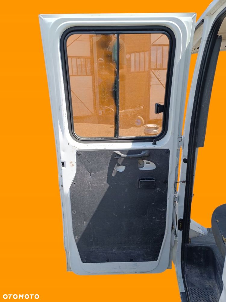 drzwi lewe tył dubel kabina doka iveco daily 99-14 master 98-10 - 7