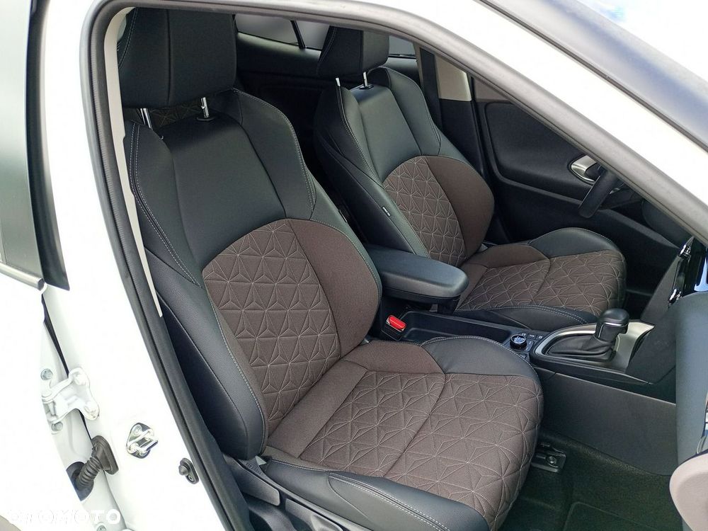 Toyota Yaris Cross - 27