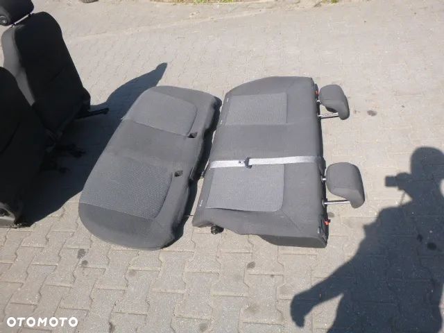 FOTEL FOTELE LEWY PRZÓD PRAWY PRZÓD + TYLNA KANAPA OPEL CORSA D 5D - 17